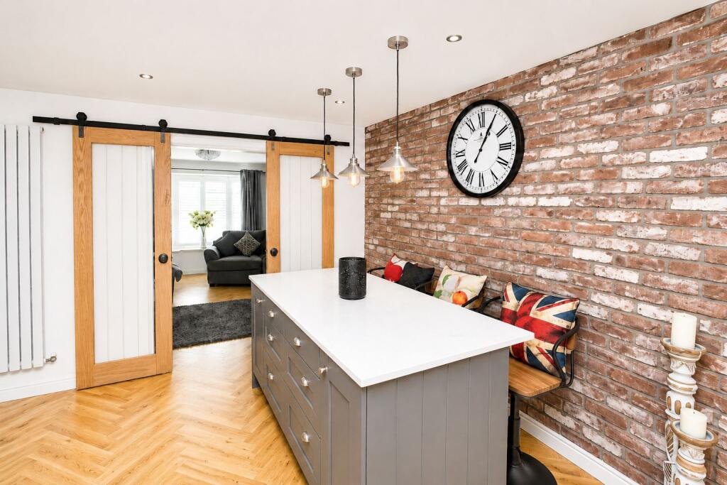 Poleacre Drive, Widnes WA8 9ZY photo 4