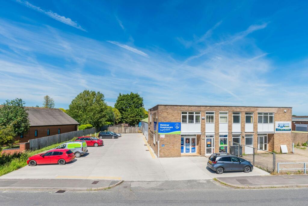 Unit-1-Longmead-Ind.-Est.,-Shaftesbury-4.jpg