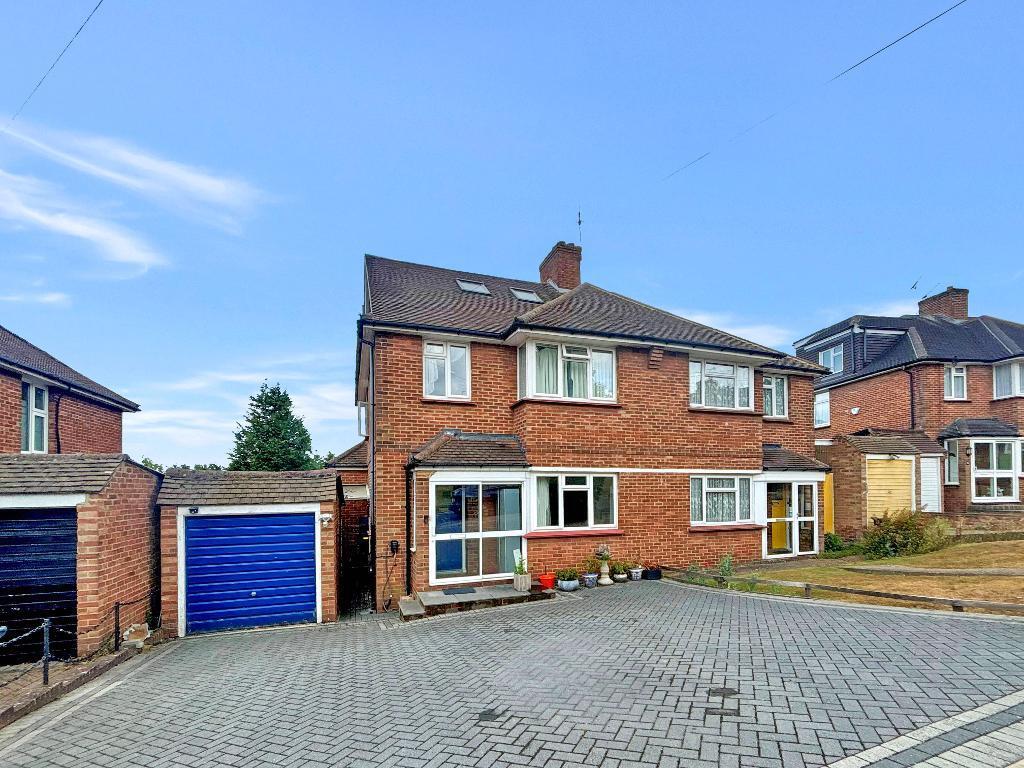 Main image of property: Rawlins Close, Selsdon, South Croydon, CR2 8JS