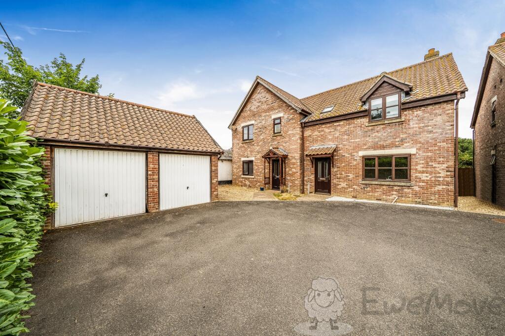 Main image of property: The Street, Ashwellthorpe, Norwich, Norfolk, NR16