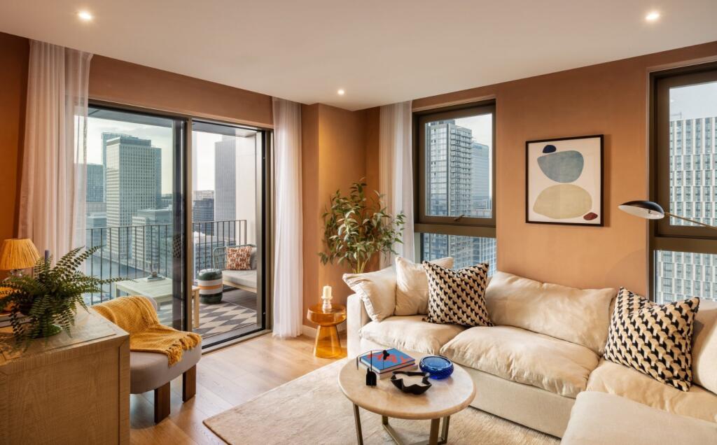Main image of property: One Thames Quay, 
222 Marsh Wall, E14