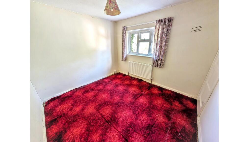 House in East Cowes, Osborne - More