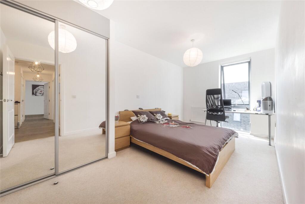 Apartment in London - View 4
