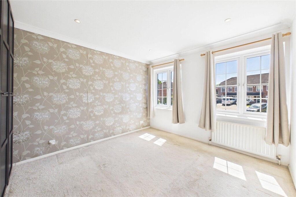 House in Redhill - View 4