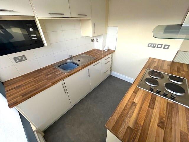 Apartment in Preston, Avenham - More