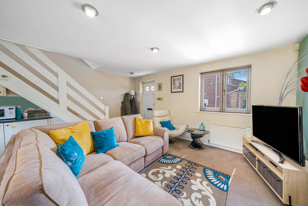 Main image of property: Poplar Grove, New Southgate, N11