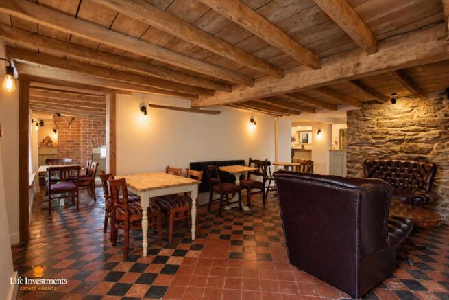 Restaurant Area One