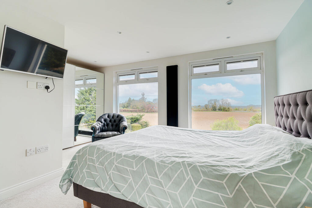 Additional image 14 of Brewhouse Hill, Wheathampstead, AL4