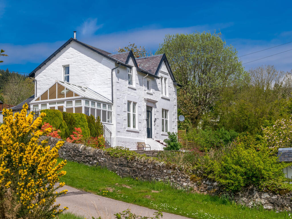 Main image of property: Tighnabruaich, Argyll and Bute