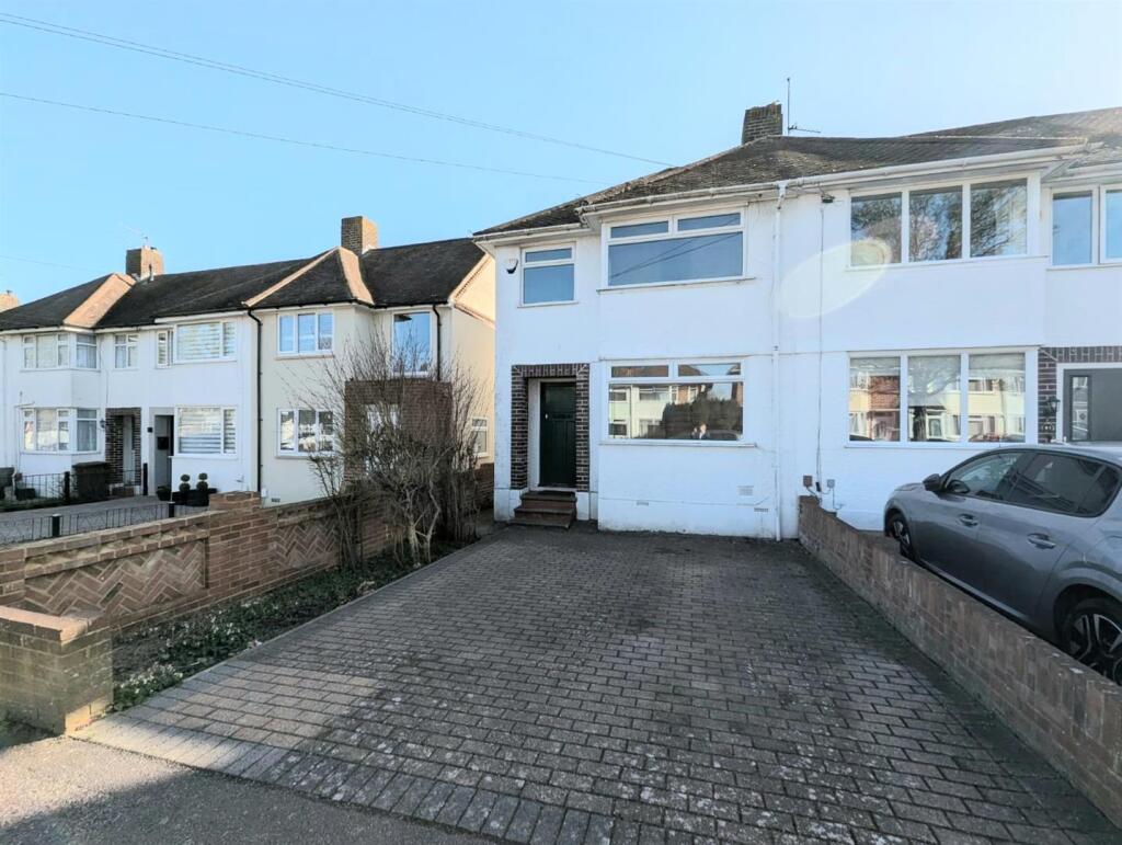 Main image of property: Binland Grove, Chatham