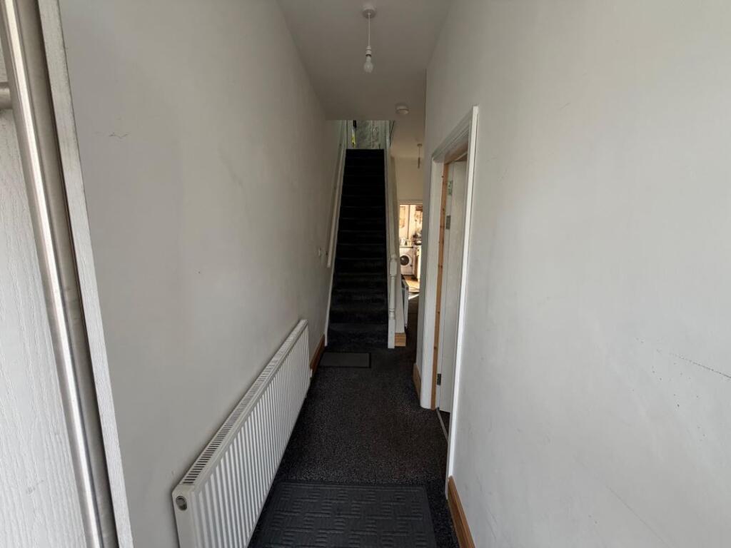 House in Nottingham - View 5