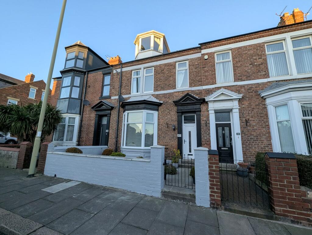 Mortimer Road, South Shields, NE33 - View 4