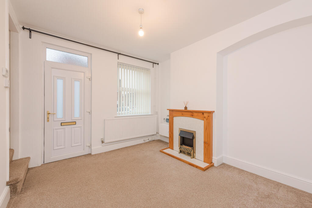 Smithards Row, 11 North Street, Ashby-de-la-Zouch, Leicestershire photo 2