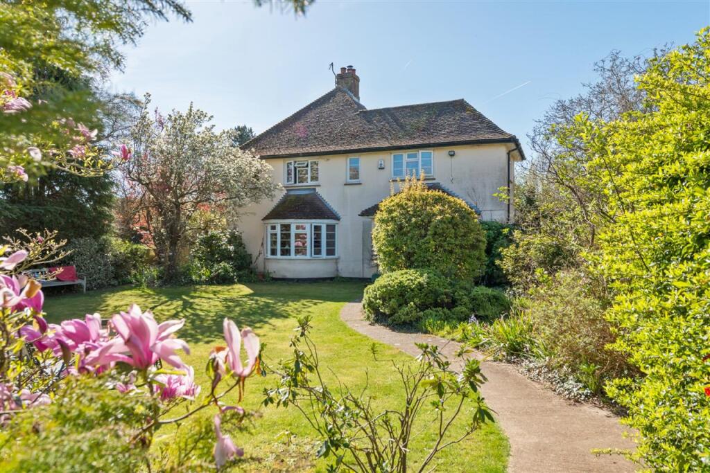 Main image of property: Stodmarsh Road, Canterbury