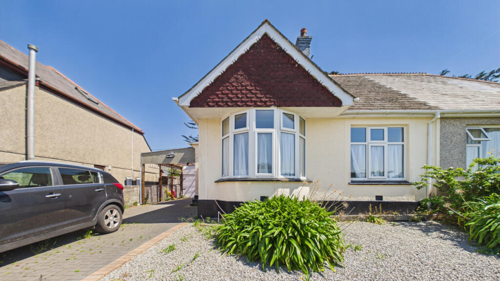 Main image of property: Bay View Terrace, Hayle, Cornwall, TR27 4JY