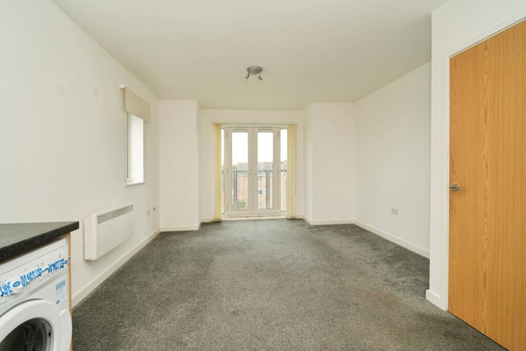 Apartment in Salford, Greater Manchester - More