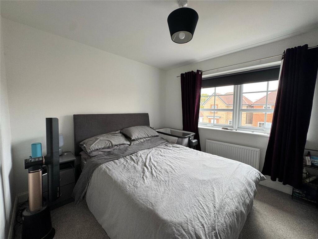 House in Darlington - More
