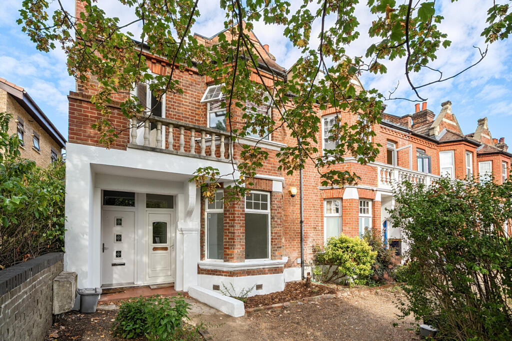Apartment in London, Cobb's Corner, Forest Hill
