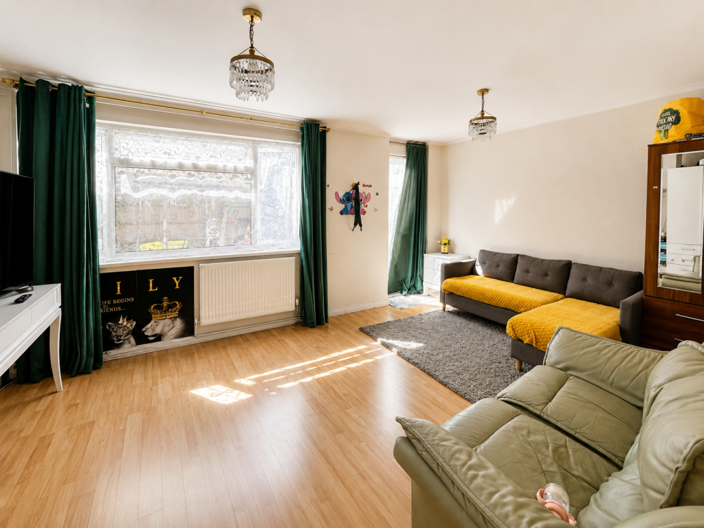 Apartment in Guildford - View 4