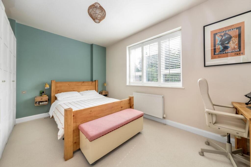 Main image of property: Friern Road, East Dulwich, London, SE22
