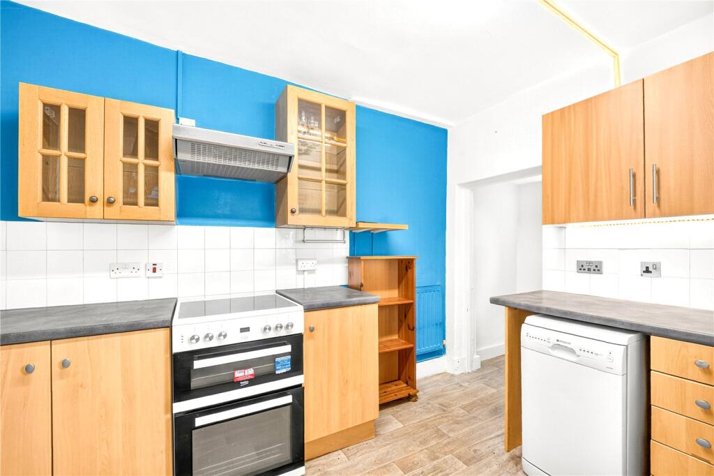 Cassiobury Road, Walthamstow, London, E17 photo 4