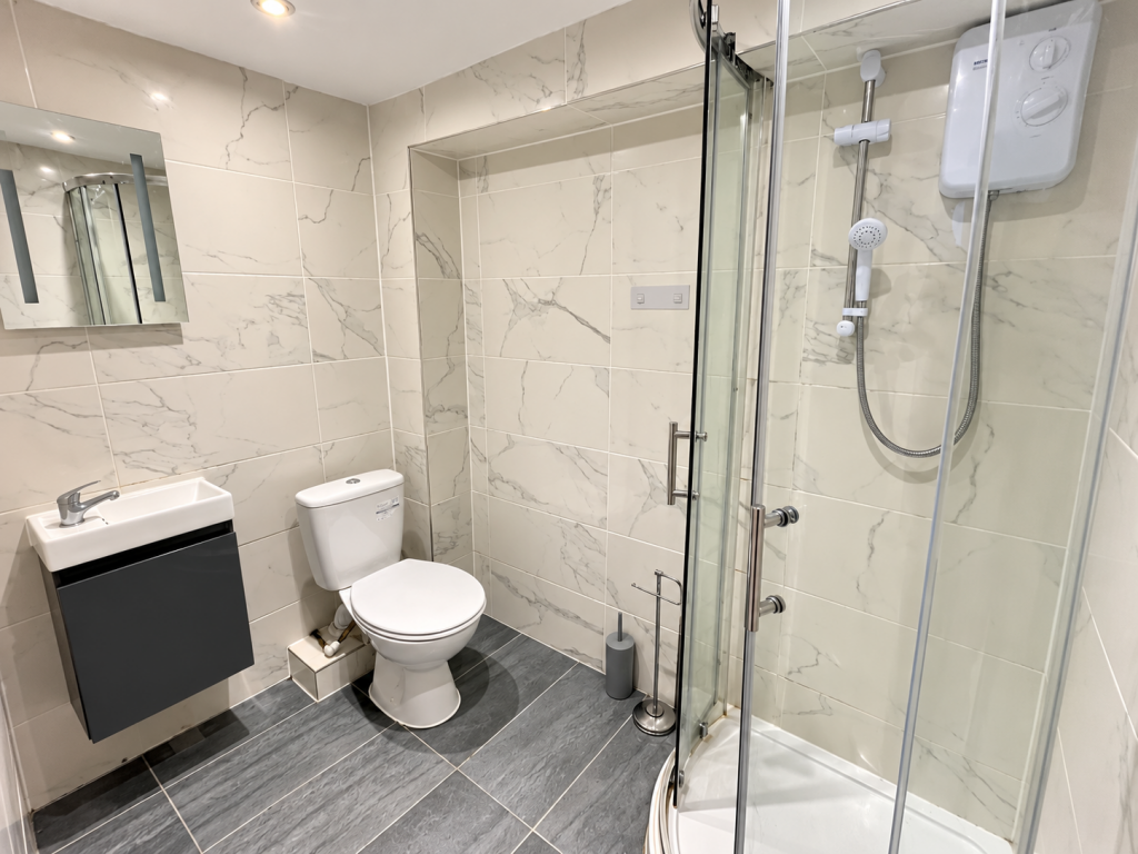 Apartment in Chelmsford - View 5