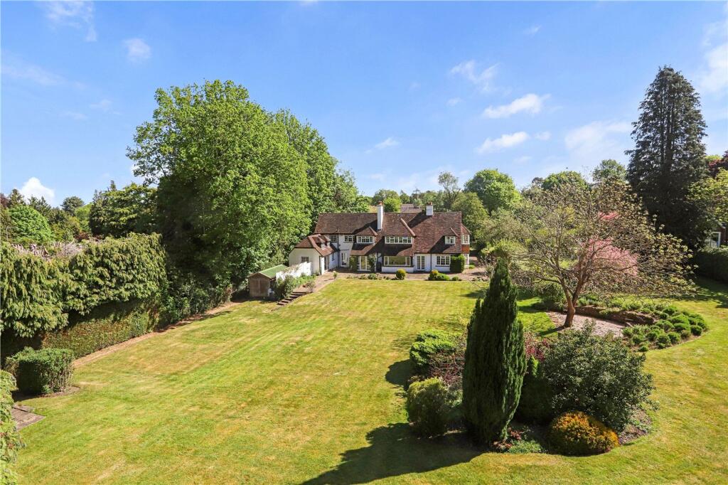 Churt Road, Churt, GU10 - More