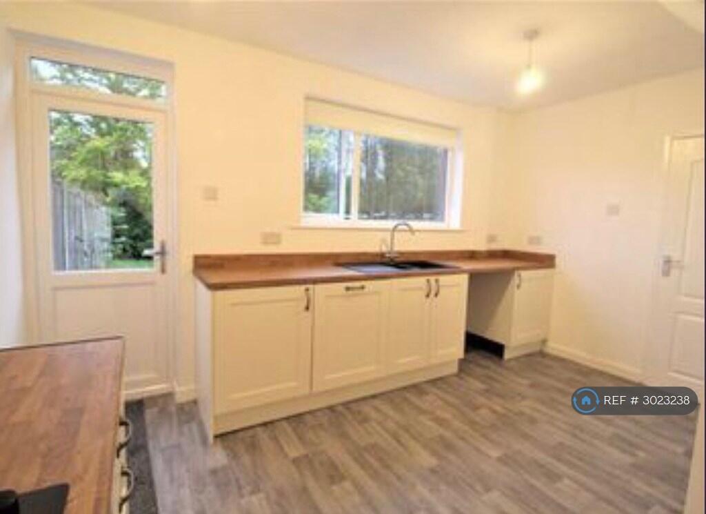 House in Tameside, Matley - View 5