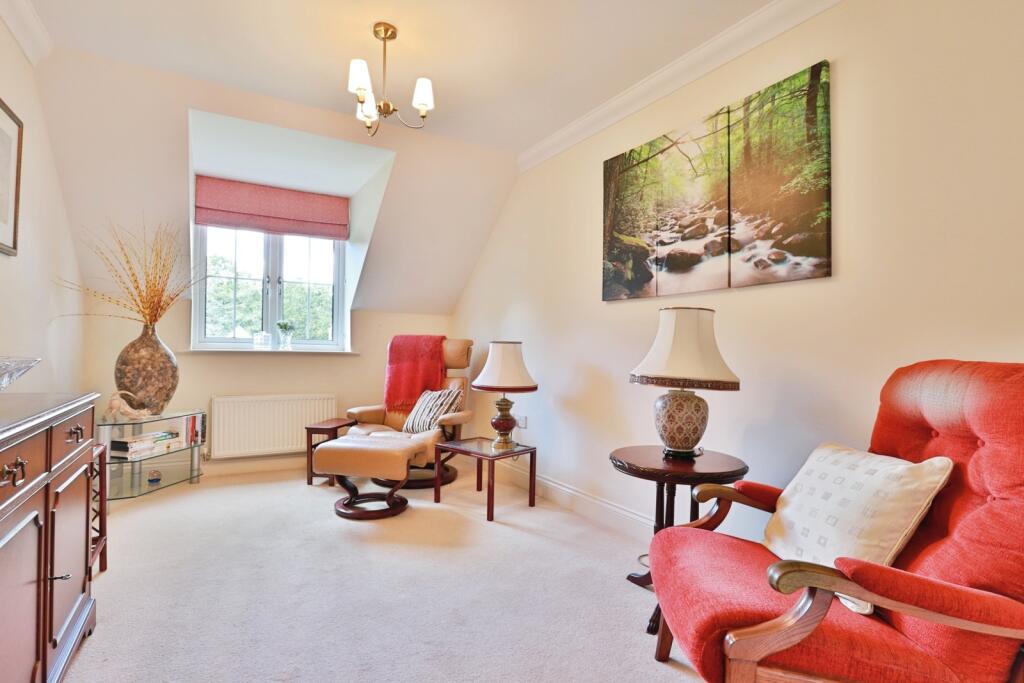 Apartment in Bournemouth - More