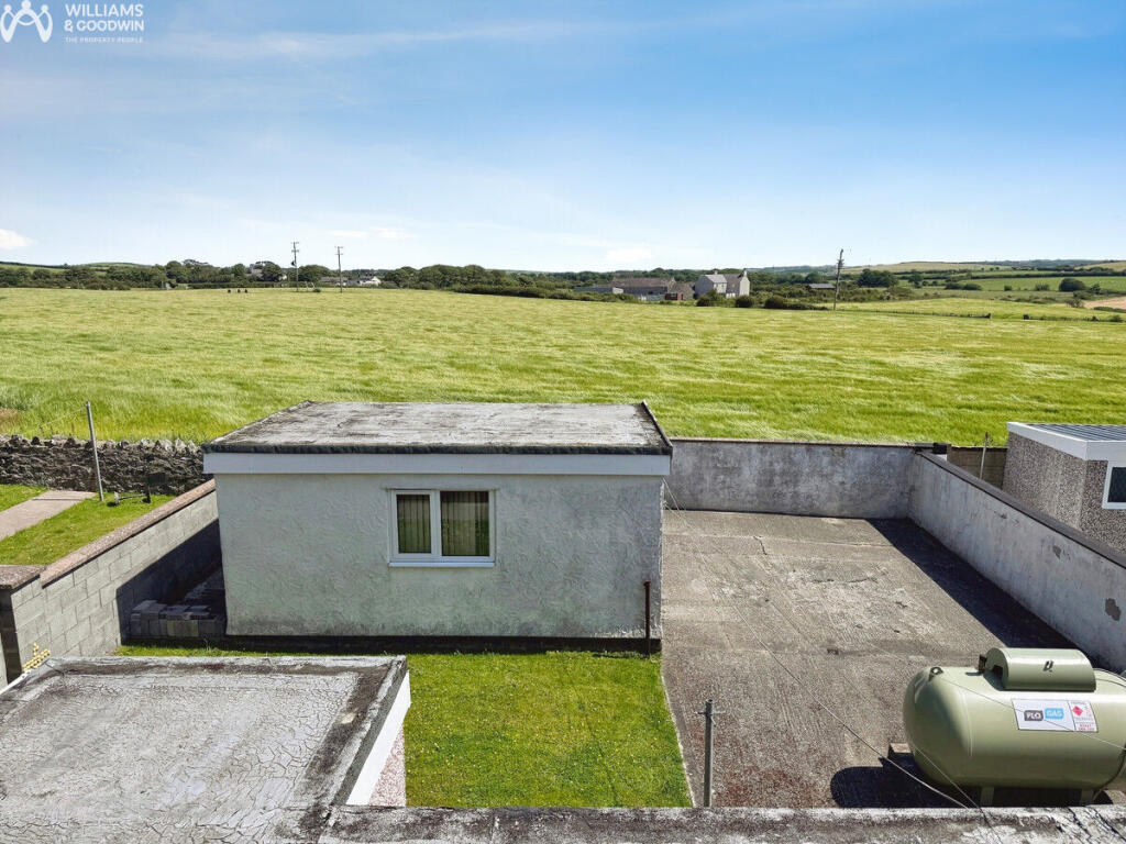 House in Llandudno - View 3