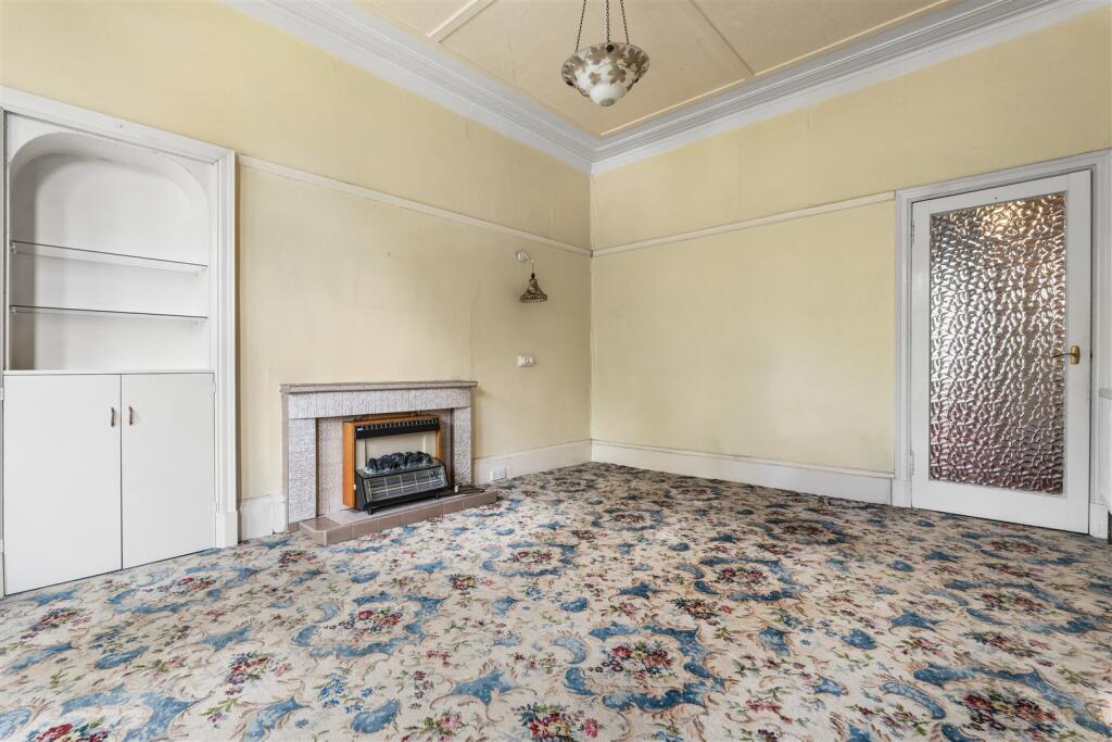 1/2 6 Woodcroft Avenue, Broomhill, G11 7HU photo 4