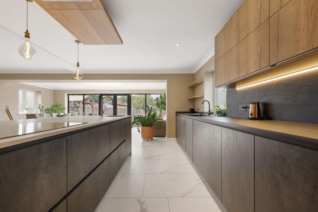 House in Chelmsford - View 5