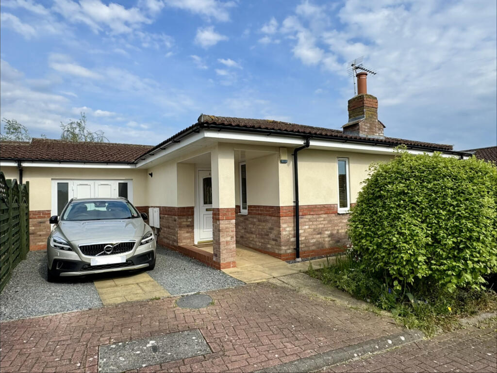 Main image of property: Apple Tree Garth, Leven, HU17 5JY