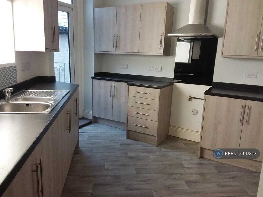 Main image of property: Ravensworth View, Gateshead, NE11