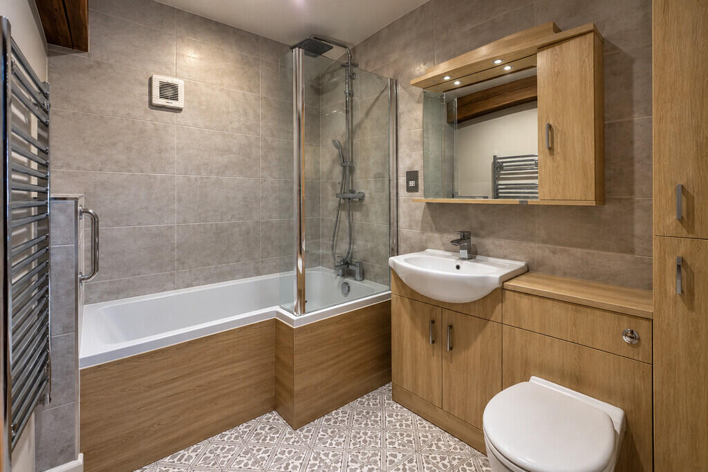 House in Duloe, Cornwall - More