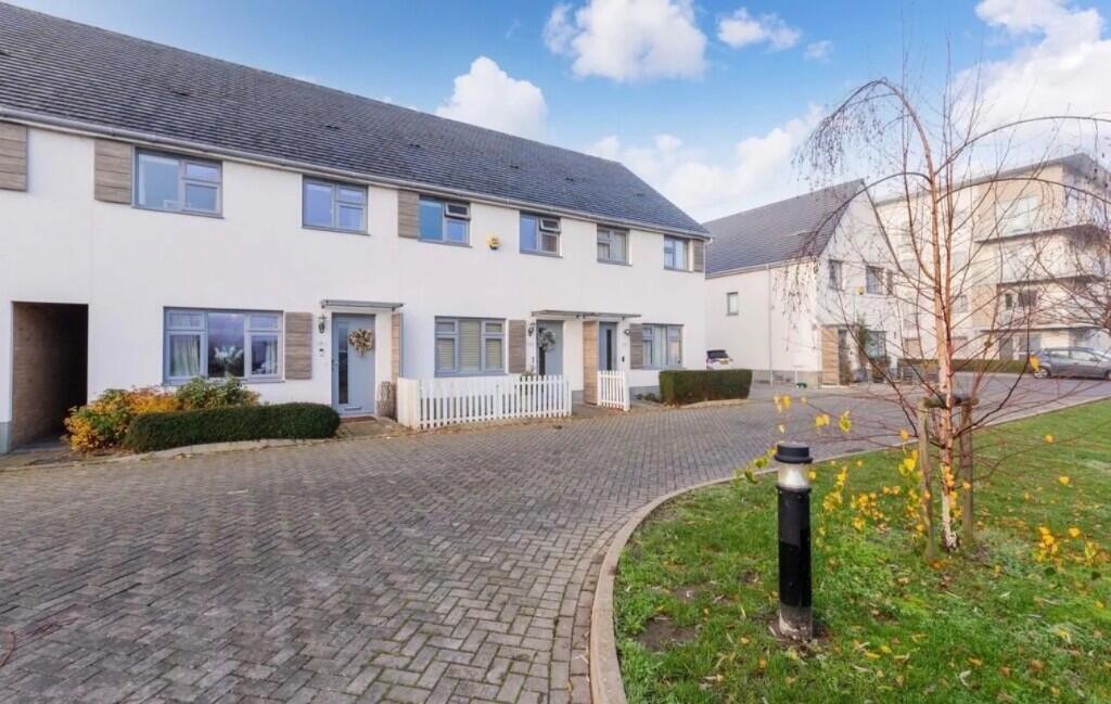 Main image of property: Wallingford Way, Maidenhead, Berkshire, SL6