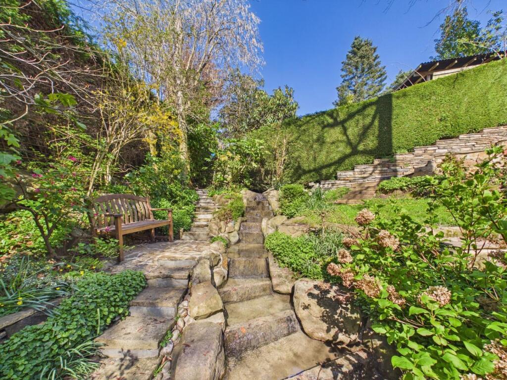 Additional image 42 of Woodvale Crescent, Bingley