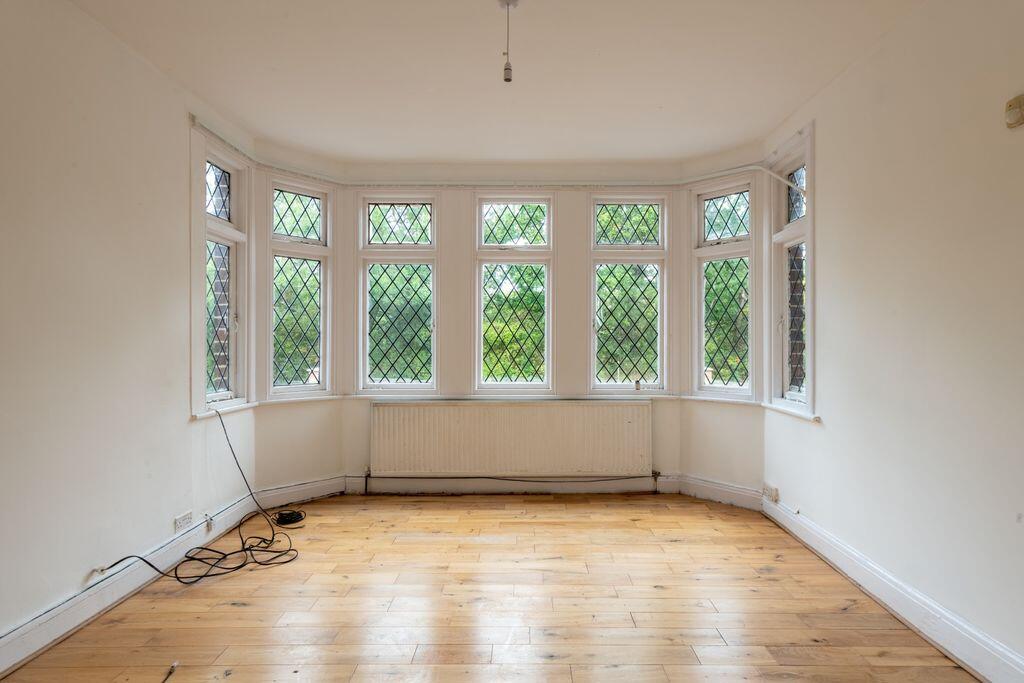 House in Bristol, Stoke Bishop - More