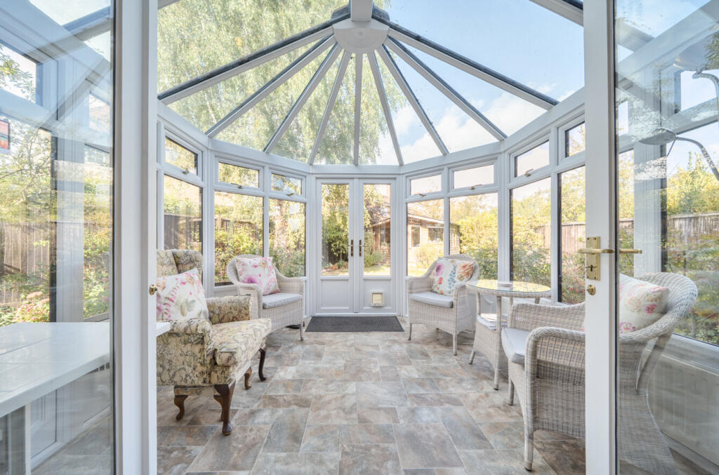 House in Taunton, Bishop's Hull, Somerset - View 4