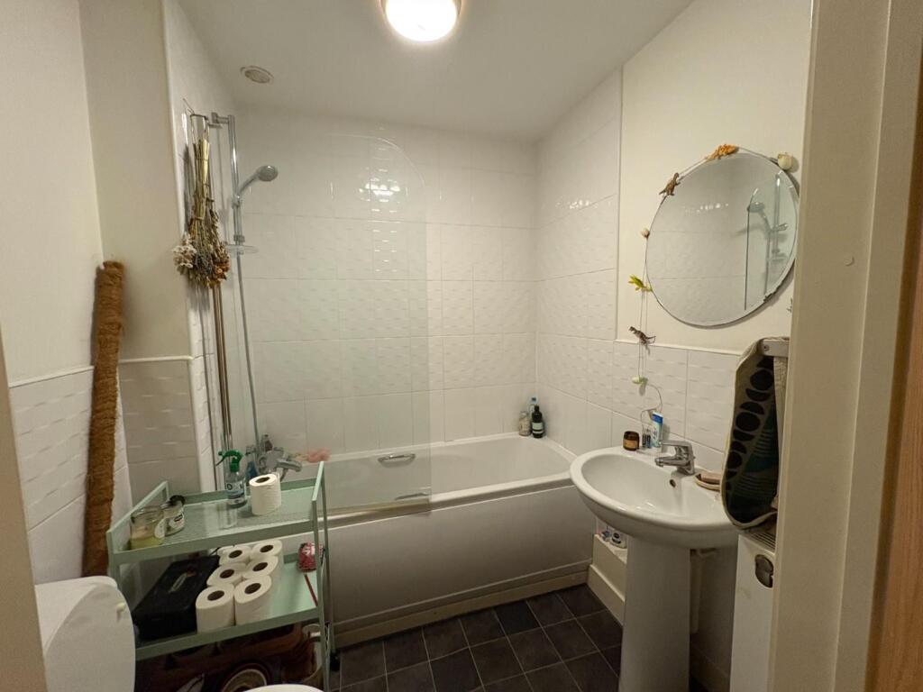 Apartment in Bristol - More