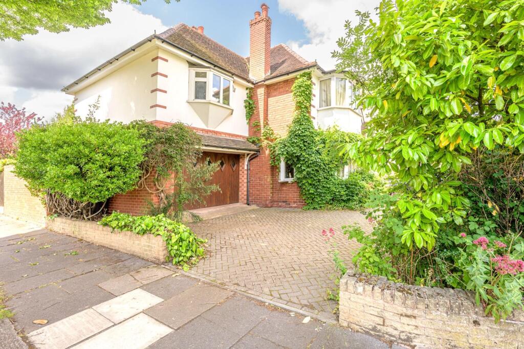 Fitz Roy Avenue, Birmingham