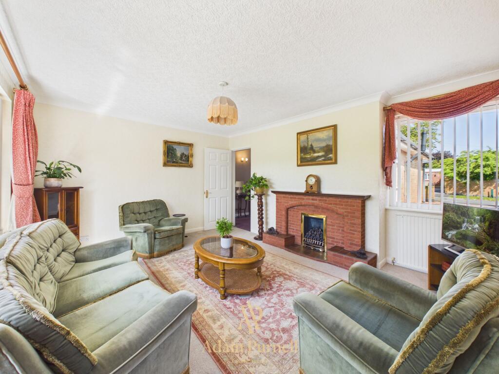 The Fairway, Burbage, LE10 - View 5