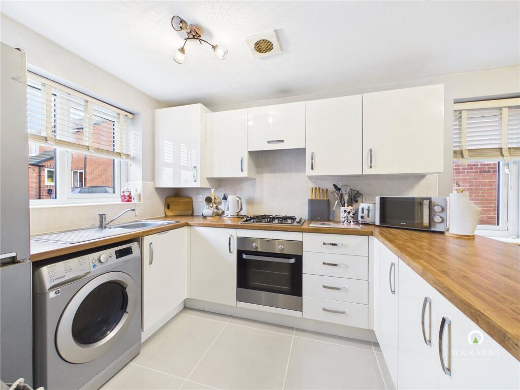 Fletcher Close, Sunderland, Tyne and Wear, SR4 photo 4