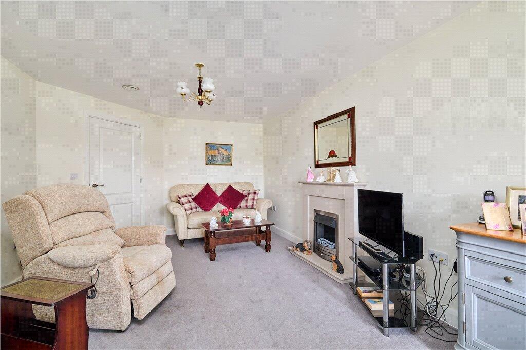 Apartment in Bradford, Menston - More
