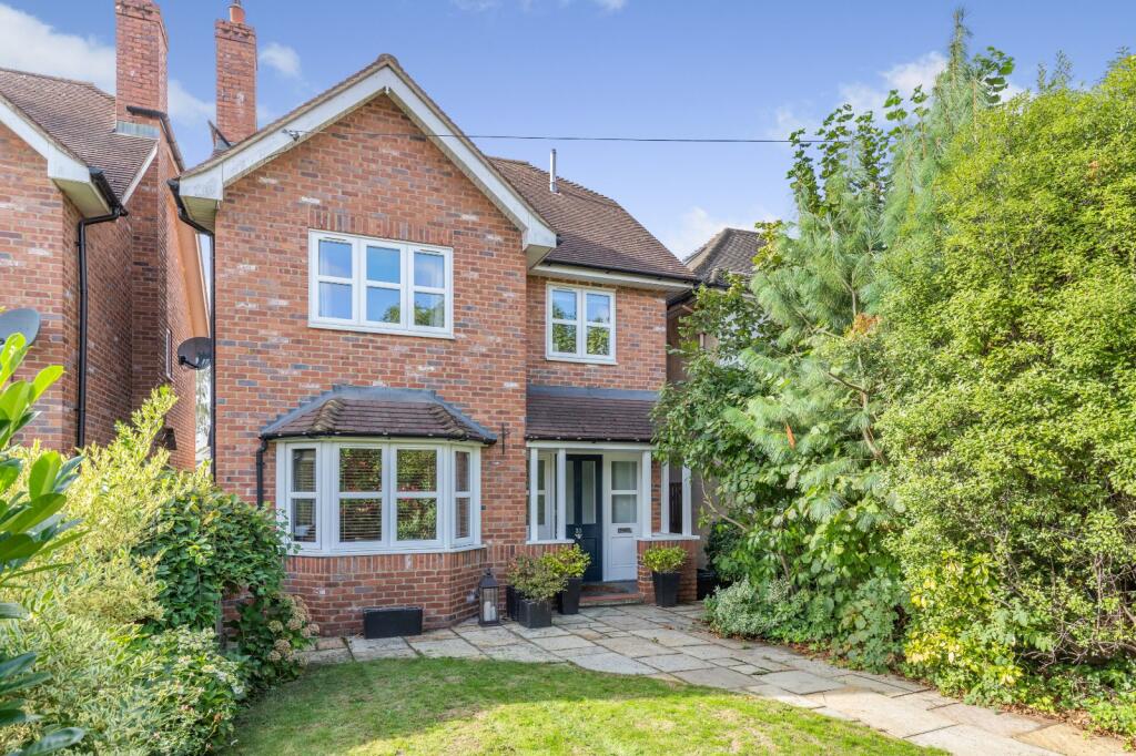 Main image of property: Harpenden Road, St. Albans, Hertfordshire