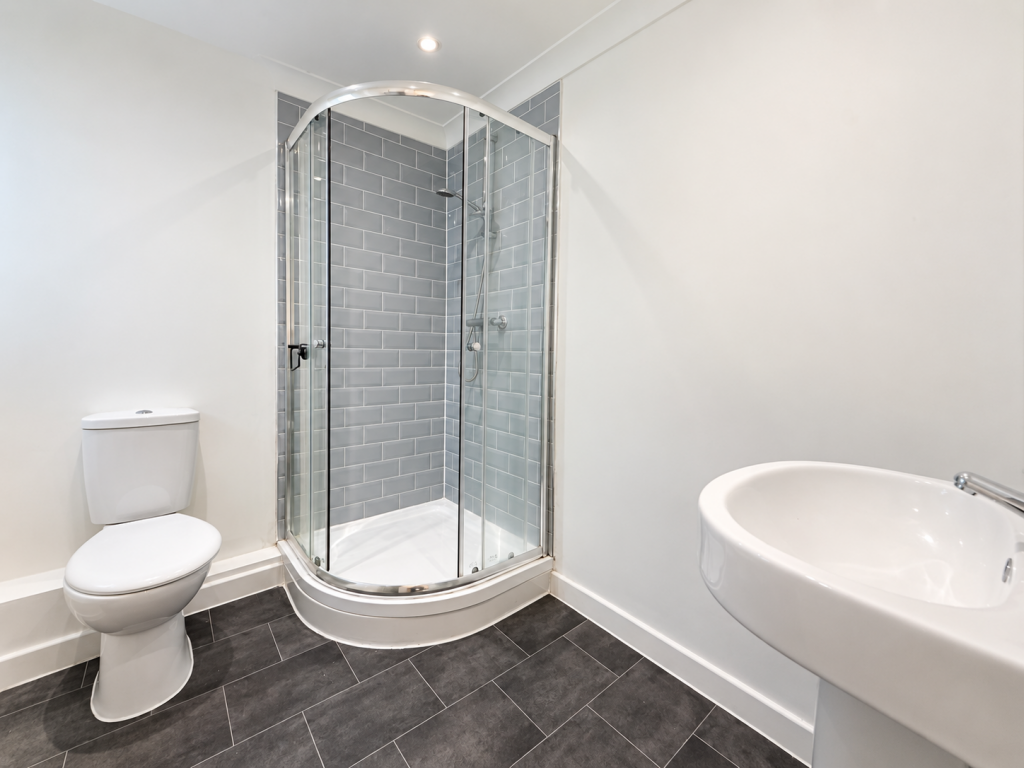 House in Aberdare, Aberaman North - More