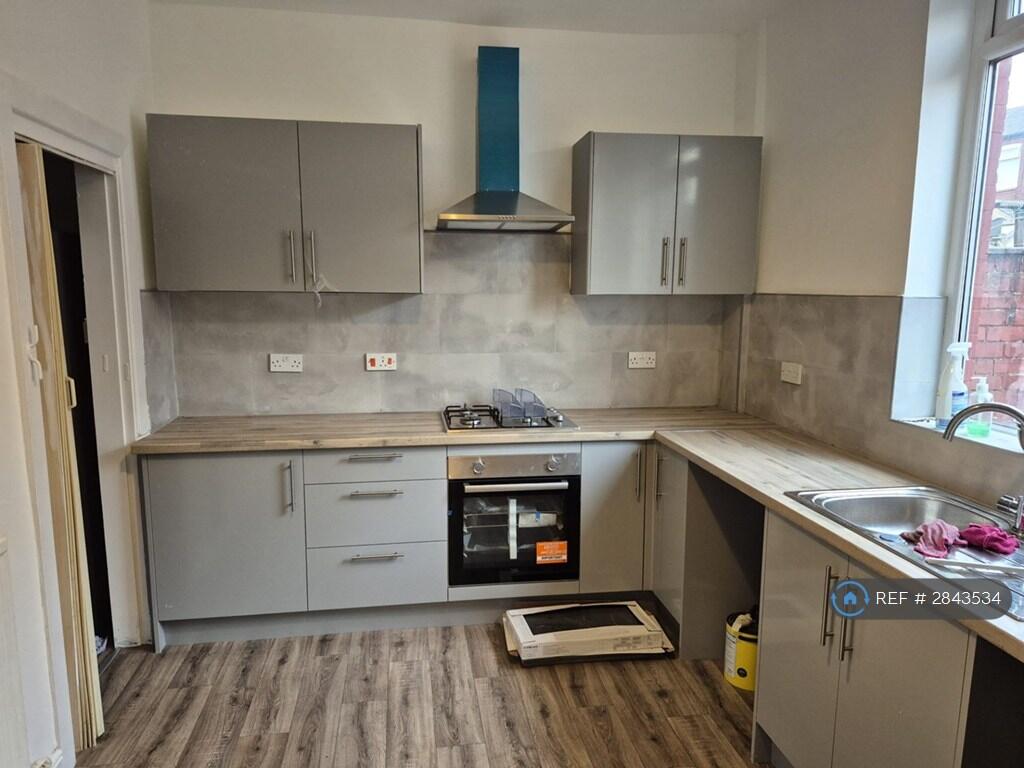 Main image of property: Victoria Street, Chadderton, Oldham, OL9