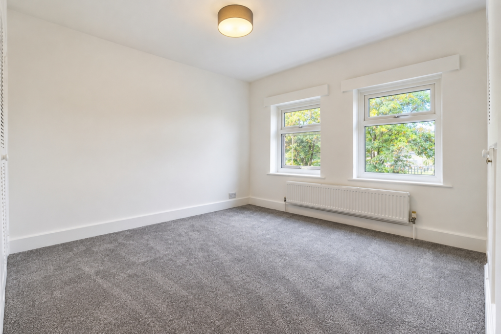 House in Bromley - View 3