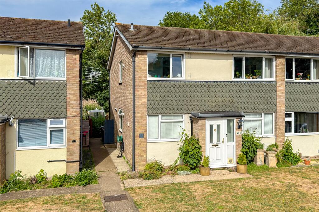 Main image of property: The Beeches, Park Street, St. Albans, Hertfordshire, AL2