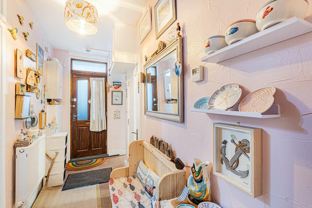 Apartment in Teignbridge, Teignmouth - View 3